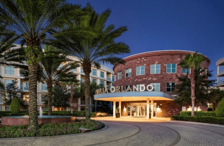 Luxury dog-friendly hotel In Orlando FL